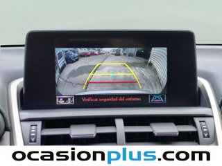 Lexus NX 300h Business Navigation 2WD 145 kW (197 CV)