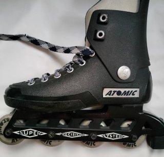 Patines en línea Atomic t: 39, protecciones, bolsa