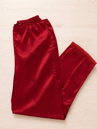 Pijama de seda rojo