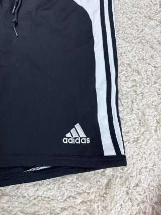 Talla M Shorts Adidas Negro y Blanco