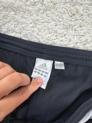 Talla M Shorts Adidas Negro y Blanco