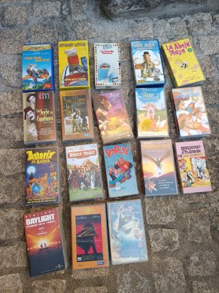 Lote 18 VHS Películas Variadas