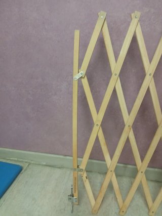 2 Puertas abatibles de madera extensible