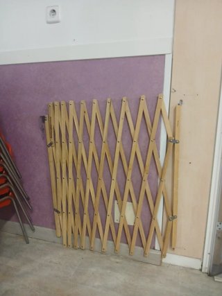 2 Puertas abatibles de madera extensible