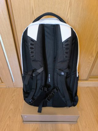 NUEVA MOCHILA THE NORTH FACE