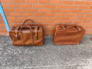 Maleta Vintage Piel Vacuno 1974