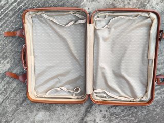 Maleta Vintage Piel Vacuno 1974