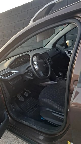 Peugeot 2008 2015