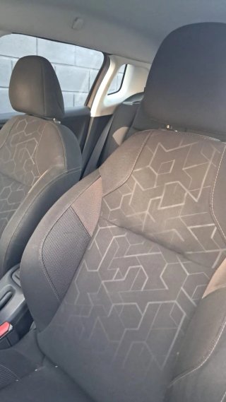 Peugeot 2008 2015