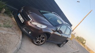 Peugeot 2008 2015