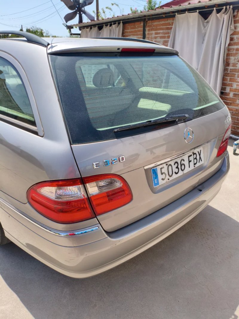 Mercedes-Benz Clase E 2006 - foto 1