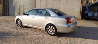 Toyota Avensis 2005