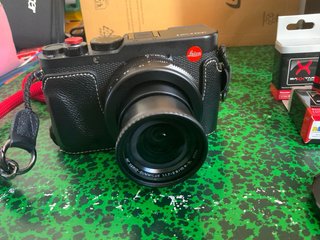Leica D-Lux 8 Cámara Digital Negra