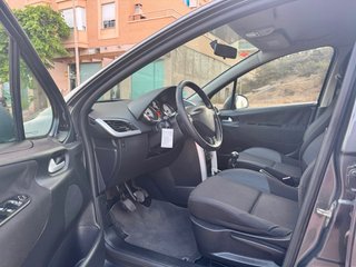 Peugeot 207 2012
