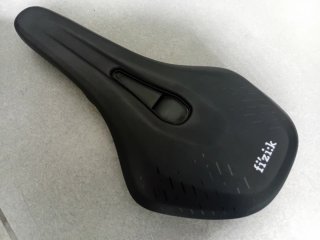 Sillín Fizik Vento Argo X5 Negro