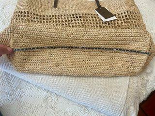 Bolso rafia Zara edición limitada