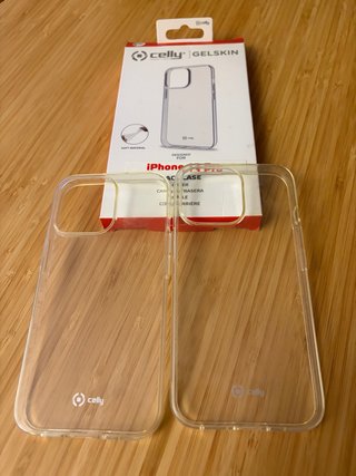 2 Fundas Celly GelSkin iPhone 13 Pro