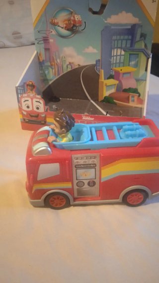 Camión de bomberos Firebuds Disney Junior