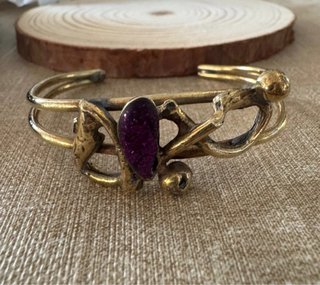 Brazalete vintage ajustable estilo Brutalista.