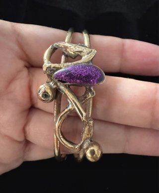 Brazalete vintage ajustable estilo Brutalista.