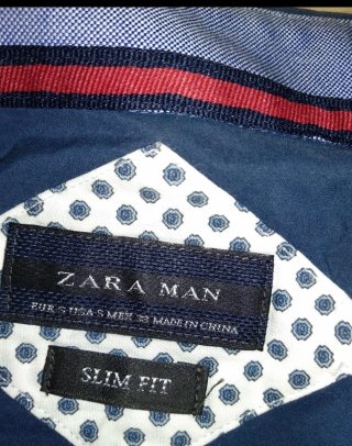 Camisa Zara Azul e Vermelha Tamanho S Slim fit