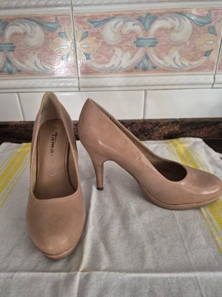 Zapatos de tacón Tamaris talla 38