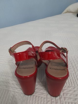 Zapatos sandalias mujer Wonders rojas