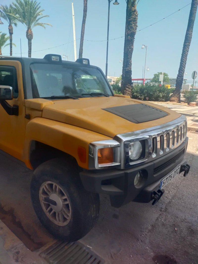 Hummer H3 2005 - foto 1