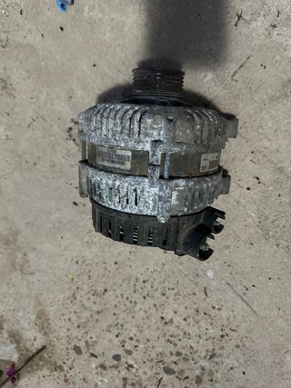 Turbo y alternador de citroen picasso 2.0hdi