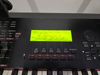 Yamaha S90 ES - Piano de escenario