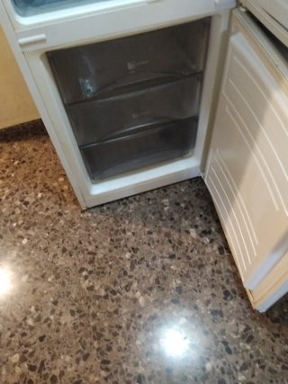 Nevera Combi Edesa Blanco Buen estado