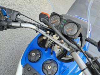Suzuki DR 750 Big