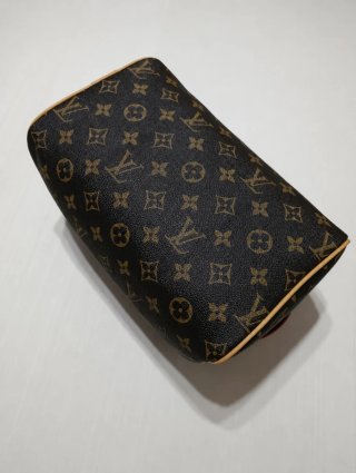 Necessaire Louis Vuitton Marrone