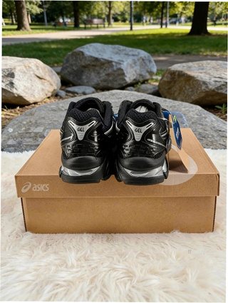 ASICS Gel-Kayano 14 Negro Talla 39