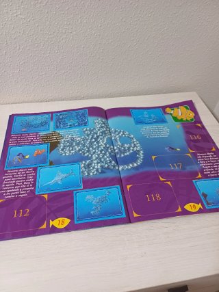 Álbum cromos Buscando a Nemo Panini