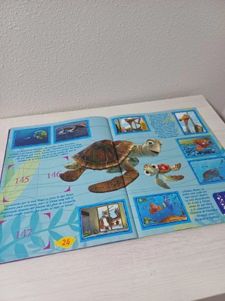 Álbum cromos Buscando a Nemo Panini