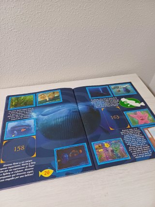 Álbum cromos Buscando a Nemo Panini