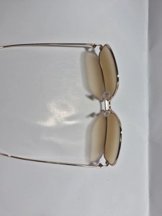 Gafas de sol graduadas doradas