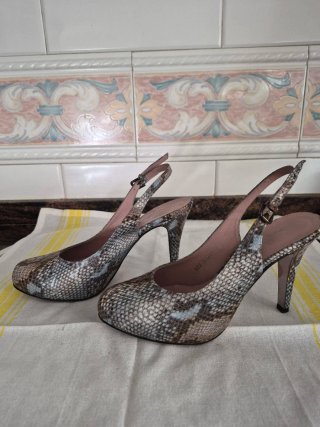 Tacones Slingback Piel Serpiente Talla 38