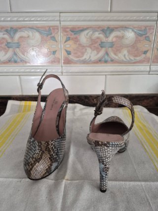 Tacones Slingback Piel Serpiente Talla 38
