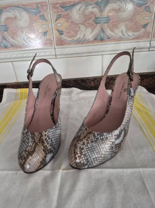 Tacones Slingback Piel Serpiente Talla 38