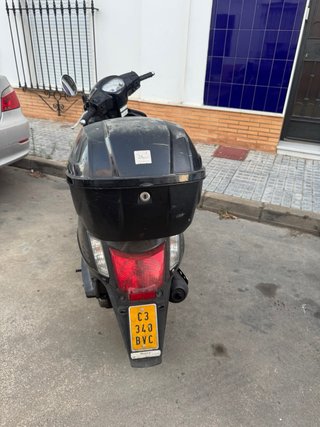 Kymco Like 49cc Scooter Negra