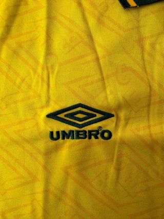 Brazil Football Jersey Yellow Green Umbro Size L