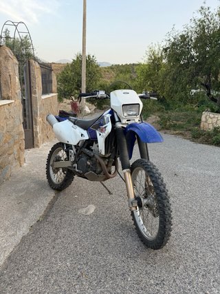 Suzuki DRZ 400 S Enduro Moto