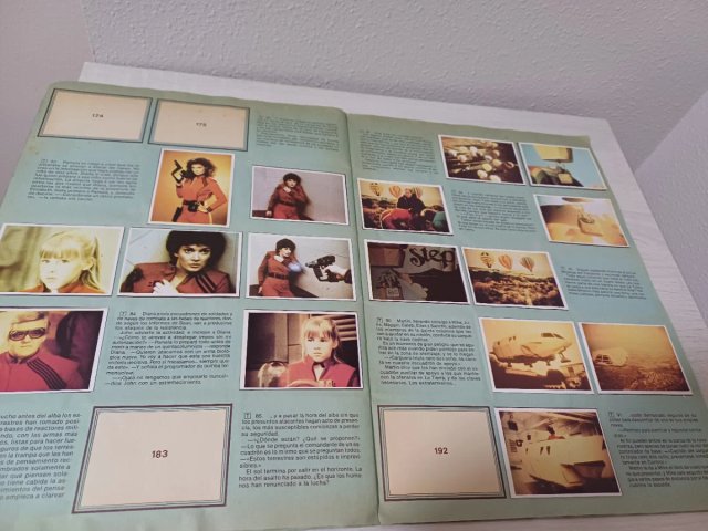 Libro para Cromos V, álbum de la serie V
