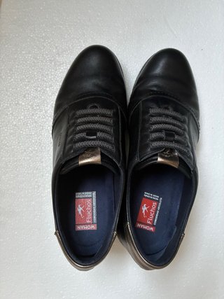 Zapatos Fluchos Piel Negro y Dorado