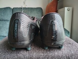 Botas de fútbol Nike Mercurial Negras