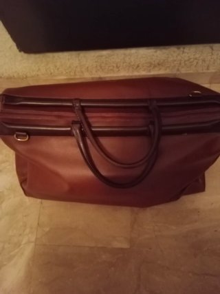 Maleta vintage de cuero marrón