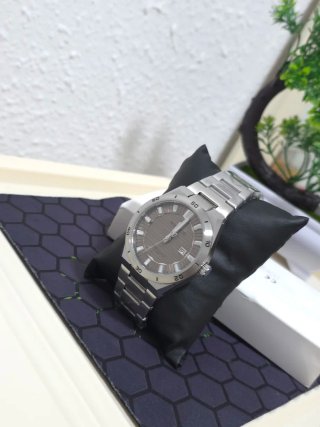 Orologio NAVIFORCE Uomo Grigio/Argento