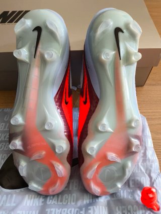 Botas fútbol Nike Phantom 6 low elite fg talla 42